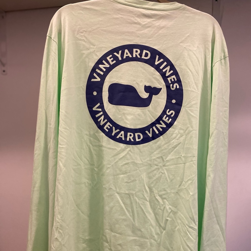 NWT Vineyard Vines Long sleeve T-shirt